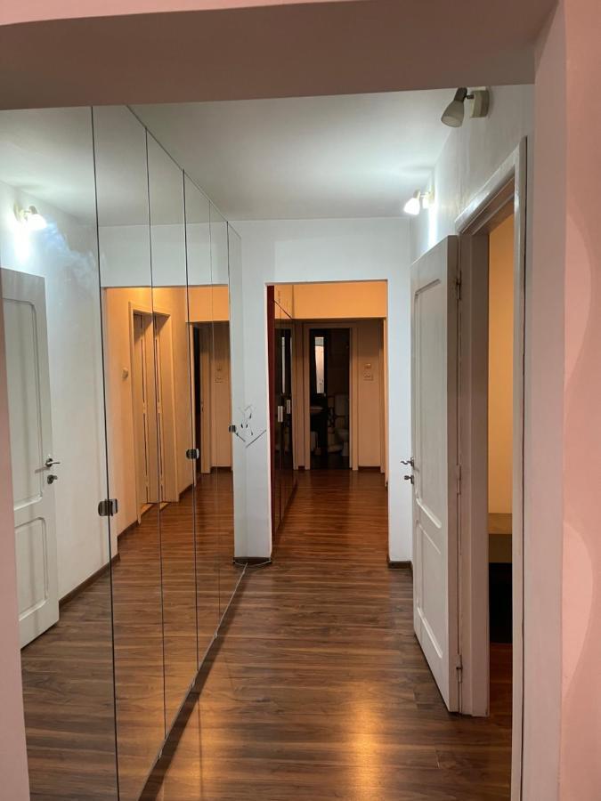 Majestic Luxury Apartment Close To Presidential Palace Bukarest Kültér fotó